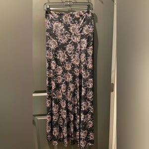 2 LuLaroe Fold over maxi skirts